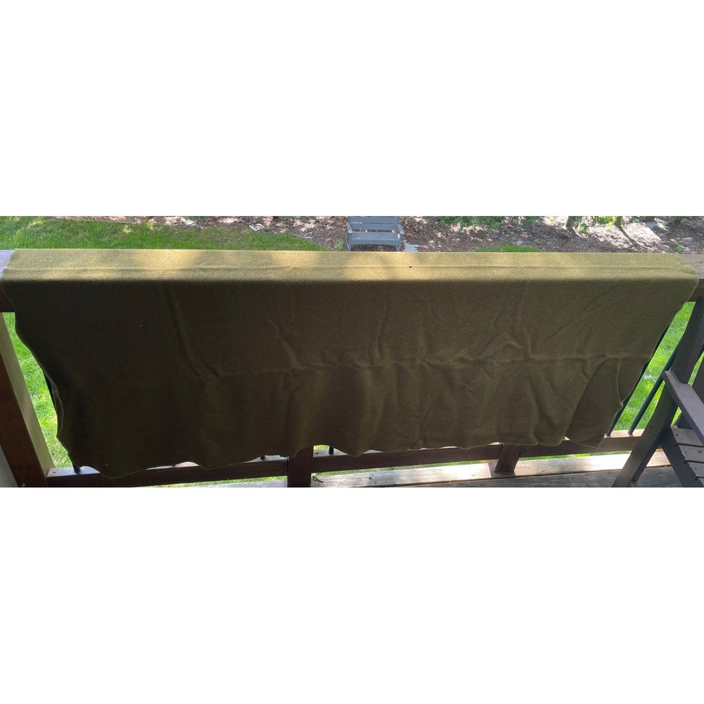 US Military Wool Blanket (80% Wool) Thick Washable 64" x 78" Heavy Wool Blanket